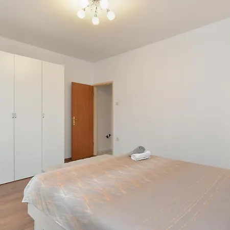 Rocka 1195 * Porec